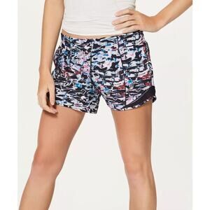 Lululemon Hotty Hot Short II 4" Womens 4 Multi Black Culture Clash Elastic Waist